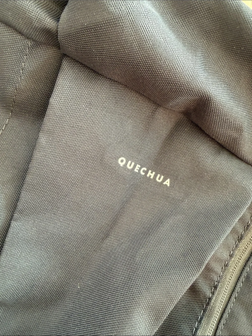 Quechua simple design